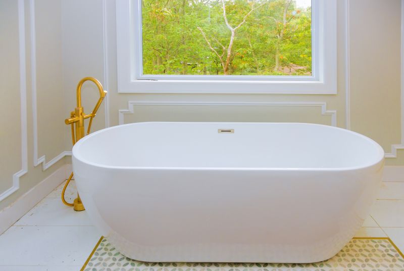 Spa-Like Bathtub