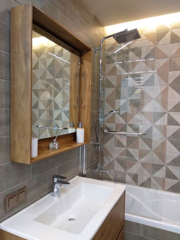 Bathroom with statement tile